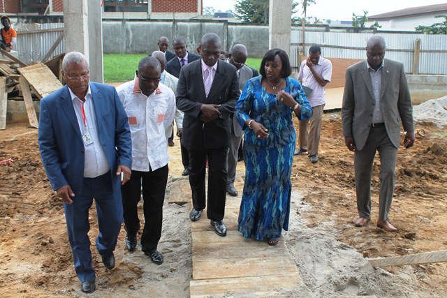 SANTE/ AVANT LA VISITE DU PREMIER MINISTRE, MERCREDI 23 JUILLET 2014

LA MINISTRE RAYMONDE GOUDOU COFFIE SUR LES CHANTIERS  DE LA MEDECINE NUCLEAIRE