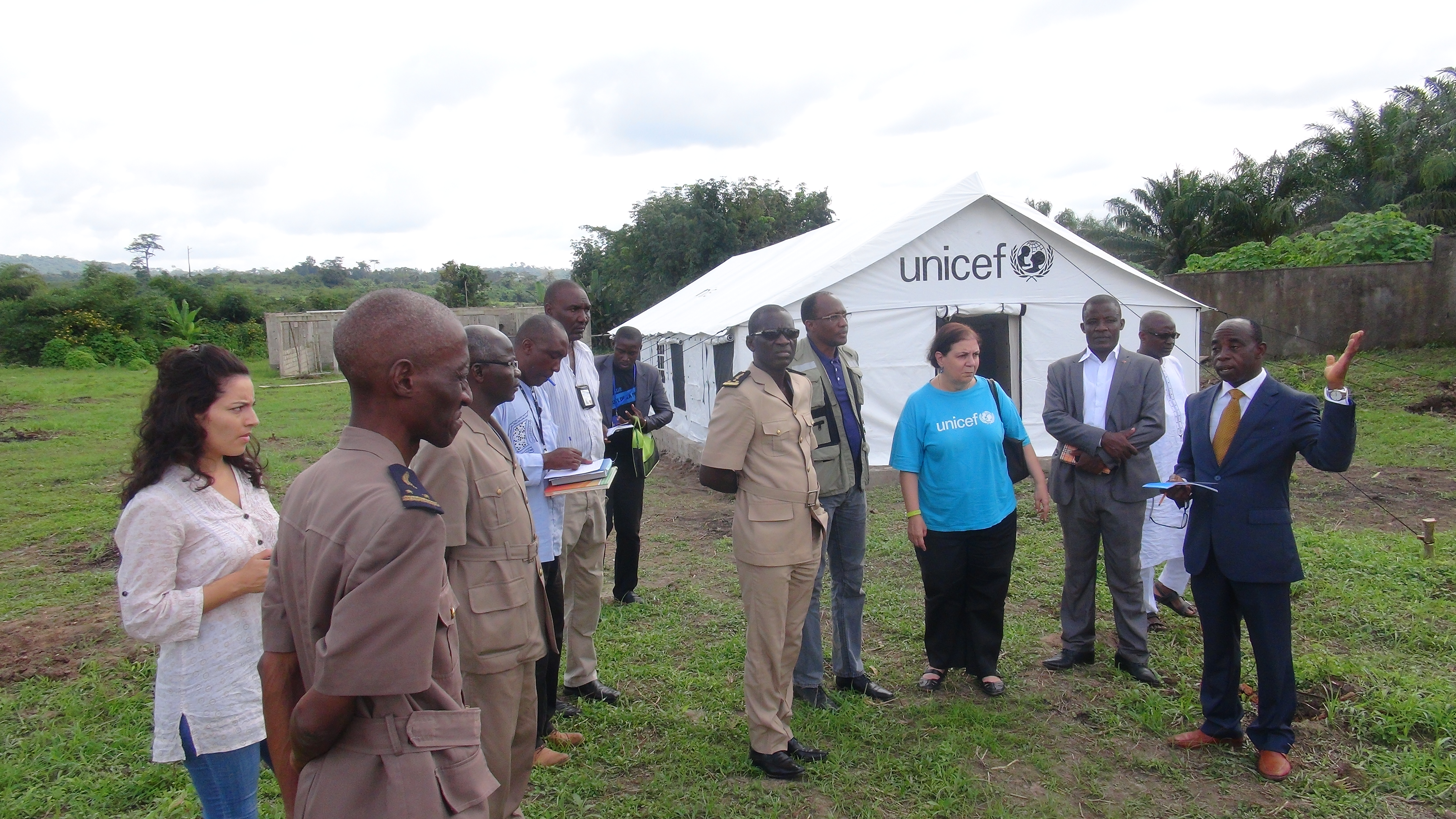 MISSION UNICEF A MAN ET TOULEPLEU POUR LA SENSIBILISATION CONTRE LE VIRUS EBOLA