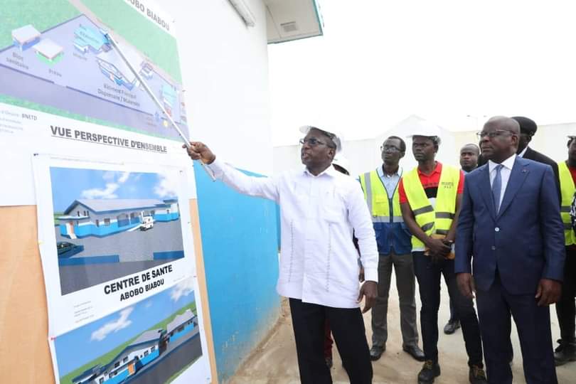 Abobo-Biabou/ Pierre Dimba visite le chantier du Centre de Santé