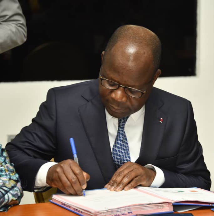 Coopération/ La Côte d'Ivoire et le Canada signent un Mémorandum et des protocoles de projets